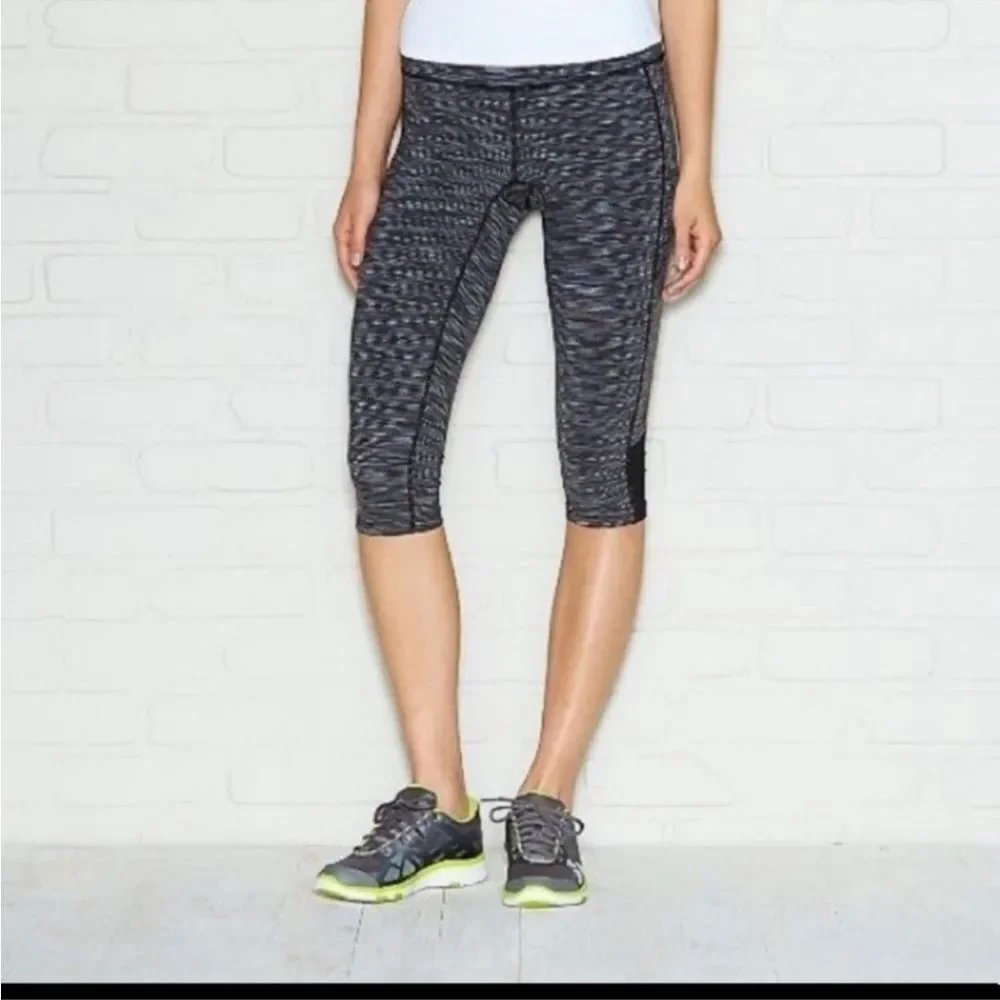Lucy Powermax Ultimate X-Training Collection Capri Leggings Women Size M